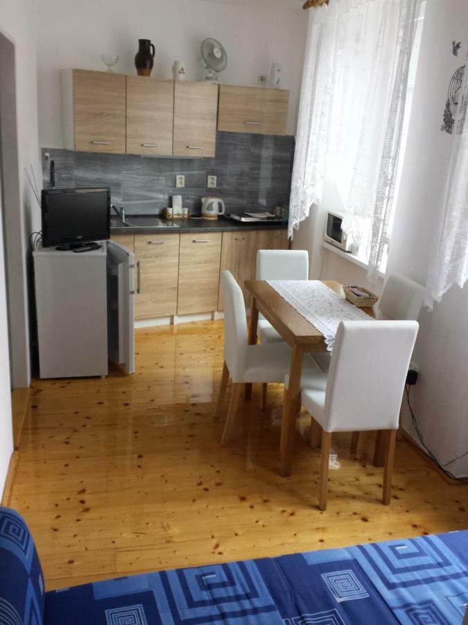 Apartment Anna Cesky Dub المظهر الخارجي الصورة